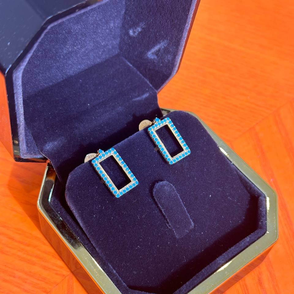 Earrings frame, turquoise blue color