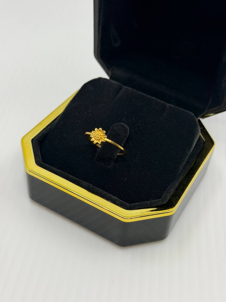 Sunflower ring