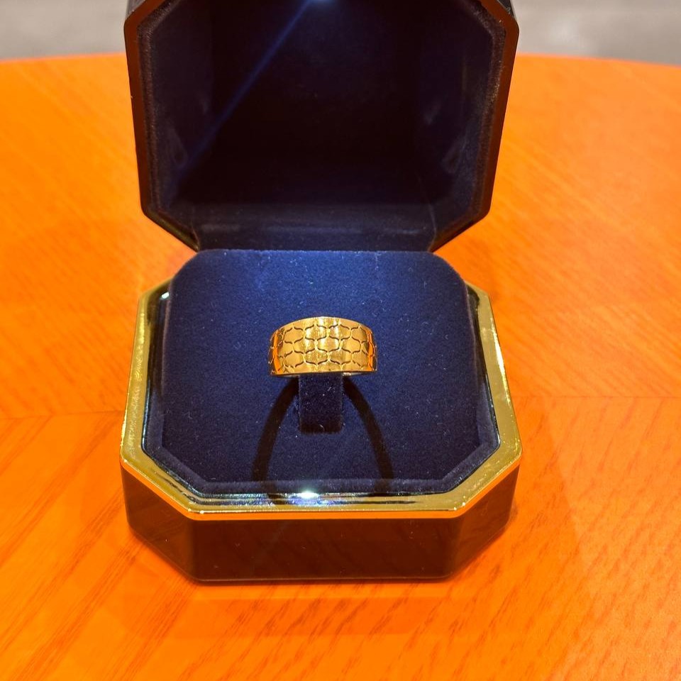 Rhombus Ring
