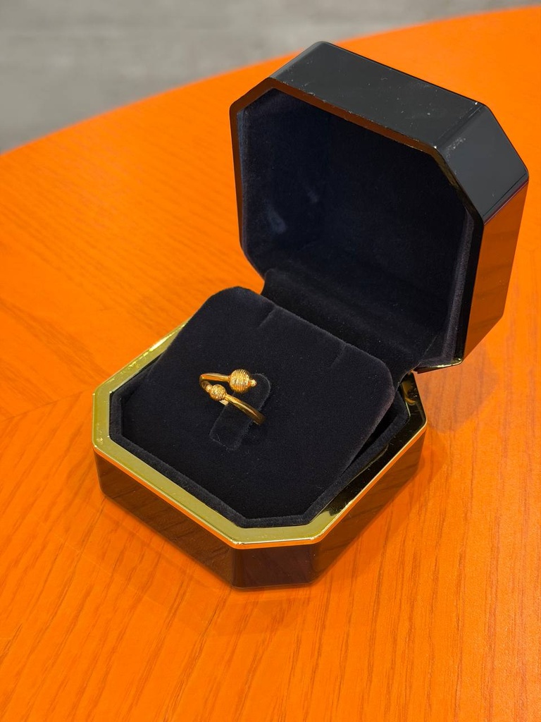 Gemini Sphere ring