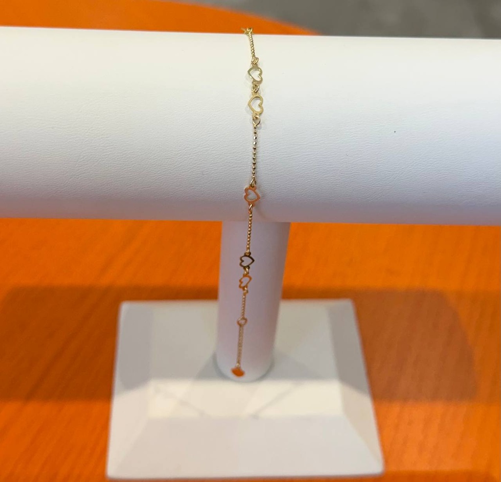 Hearts bracelet