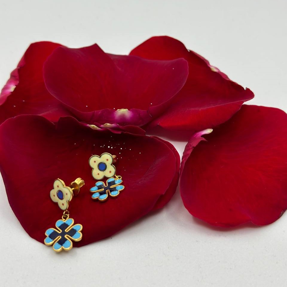 Blue flower earrings