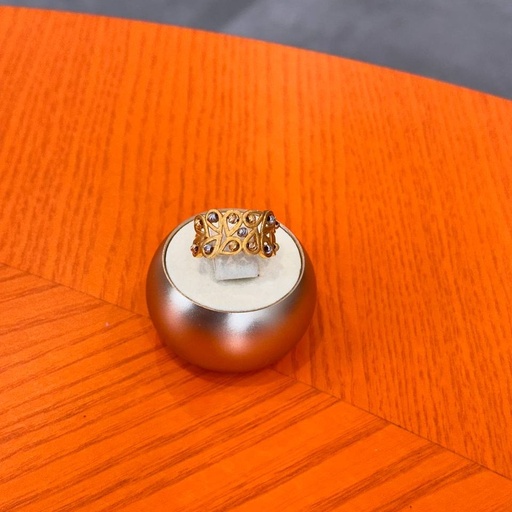 Royal ring