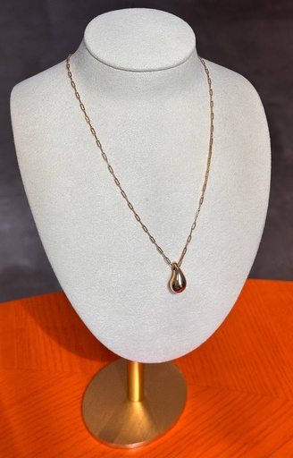 Boutique necklace