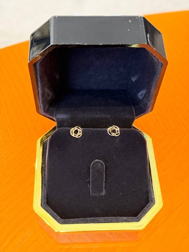 أقراط زهور خفيفة 2